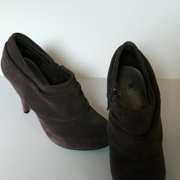 Suede booties - Picture 3 of 6